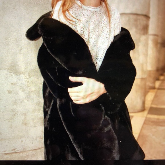 THE KOOPLES Long Black Faux Fur Coat - Picture 5 of 5